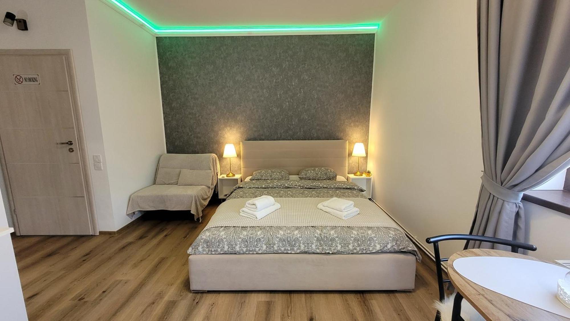 Clar Studio 1 Braşov Esterno foto